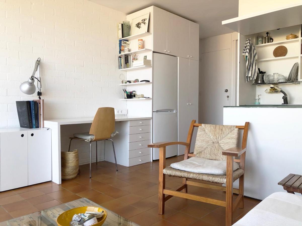 Apartamento Con Vistas Al Mar กาดาเกส ภายนอก รูปภาพ