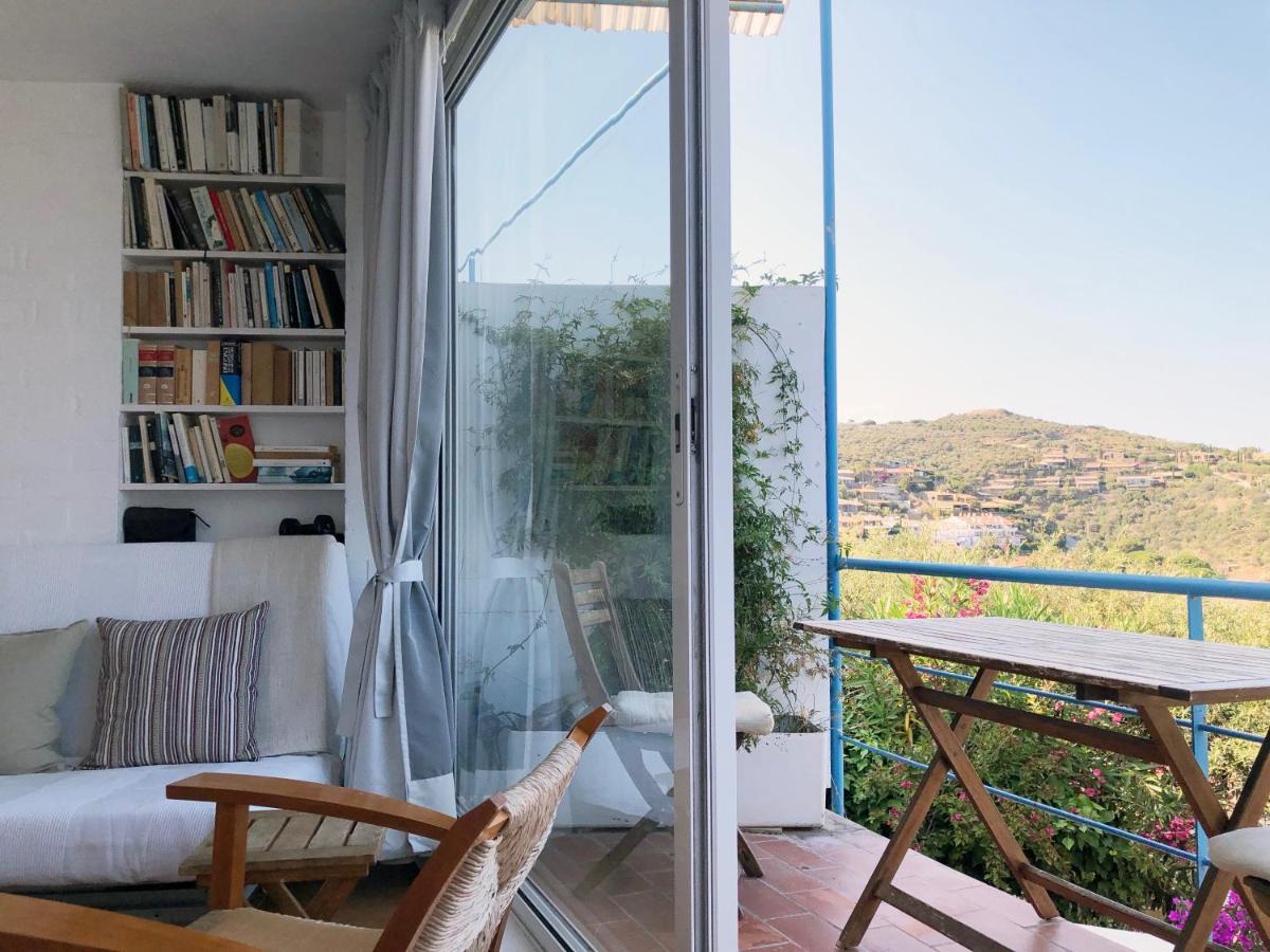 Apartamento Con Vistas Al Mar กาดาเกส ภายนอก รูปภาพ