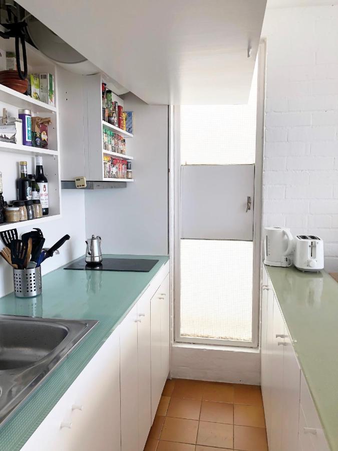 Apartamento Con Vistas Al Mar กาดาเกส ภายนอก รูปภาพ