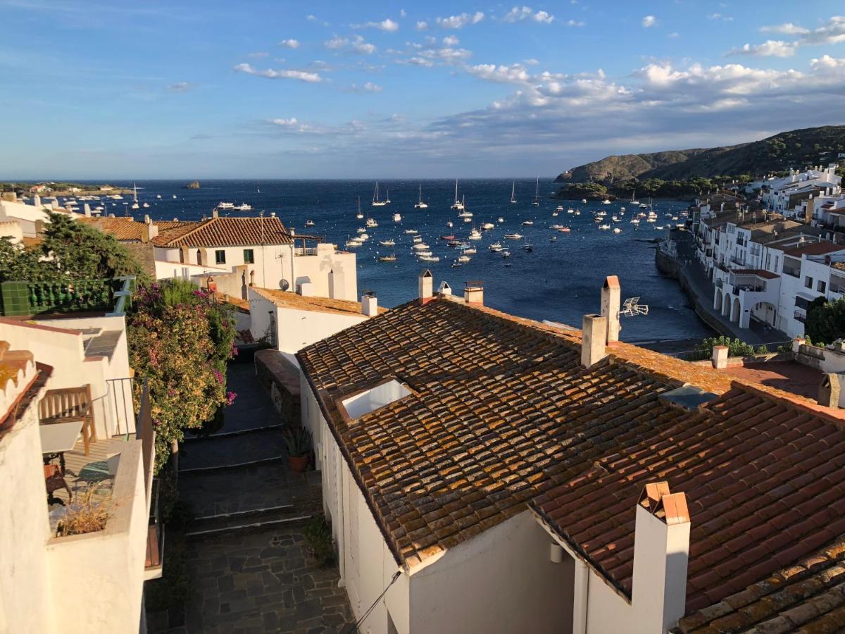 Apartamento Con Vistas Al Mar กาดาเกส ภายนอก รูปภาพ